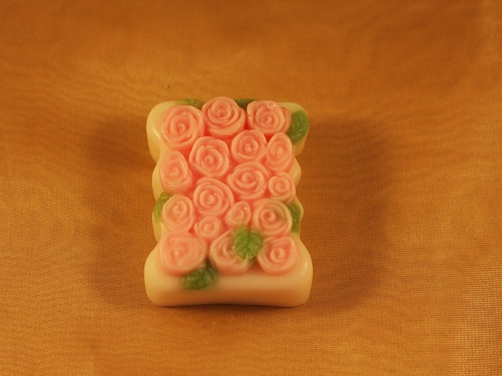 Мыло ручной работы «Розовый Сад» | Интернет-магазин изделий из льна «Линайф»